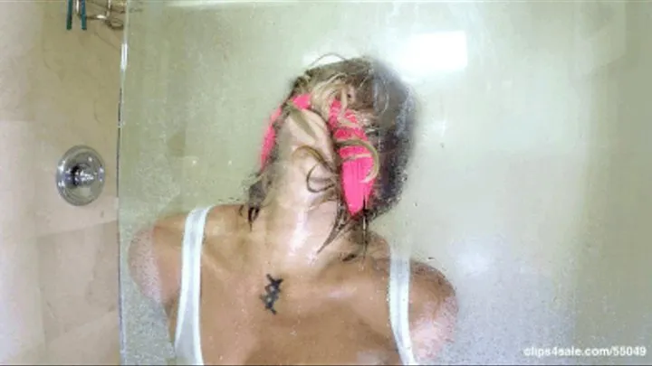 SHOWER JAM! Big Butt Latina DID SHOWER: accidental strip as overalls FALL down, HAIR OVER FACE GAG, WET T-SHIRT : FIRST HALF ONLY VERSION: 3840p mp4