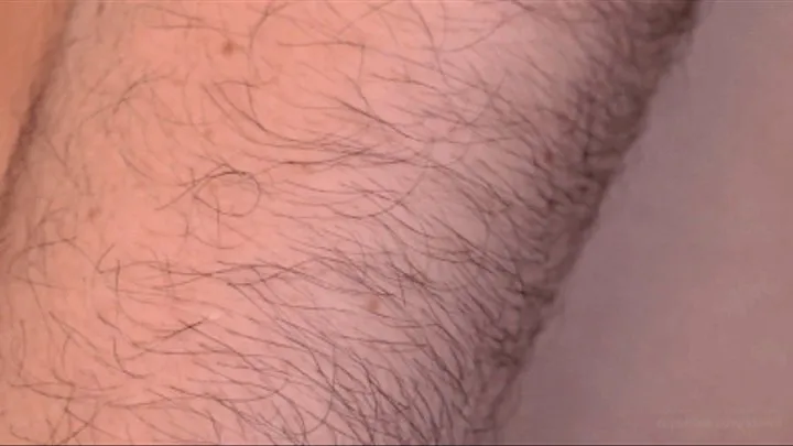 KISA FAE: ARMS HAIRY Special : EXTREME CLOSE-UPS, freezes, hairy fingers, wrists,shoulders, chest hairs