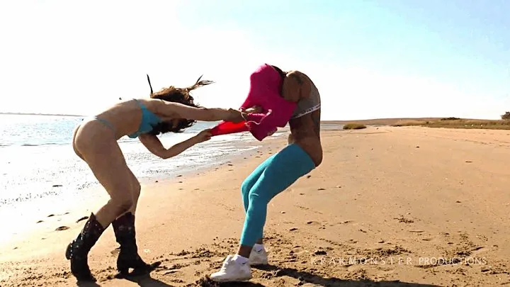 DIRTY BEACH FIGHT: BUTT CRACK JOGGER Sahrye vs HAIRY BEACH-BUM BITCH Kayla : LANGUAGE BARRIER STRIP FIGHT IN SAND + B&D FULL VERSION