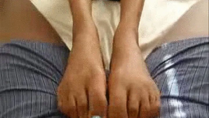 NaNa's Sexy CottonCandy Footjob Pt.2