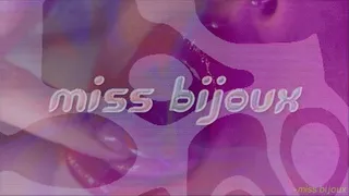 Kiss Kiss Sniff Audio Trance