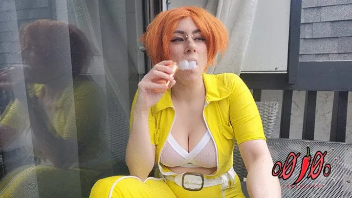 APRIL O'NEIL PUBLIC FLASHING AND VAPING