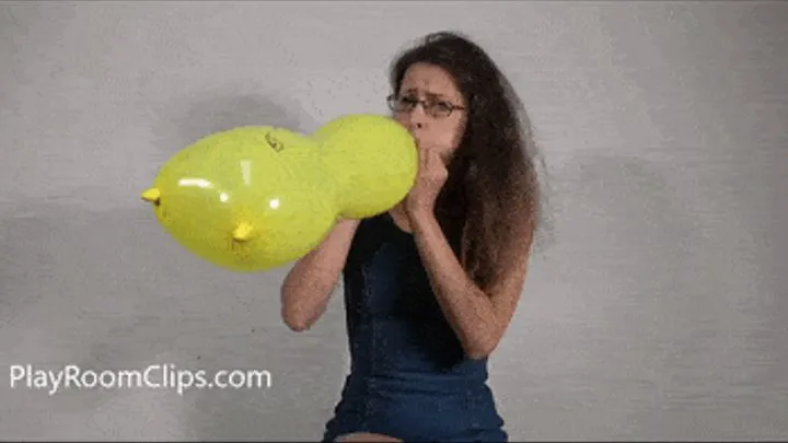 B2P Shaped Print Balloons