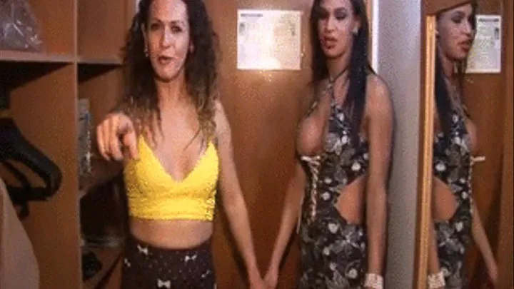 Nikki Montero and Giant Anaconda Cock Lorruany Kelly