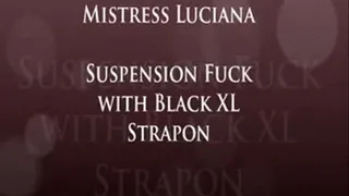 SUSPENSIONFUCK WITH XXL STRAPON