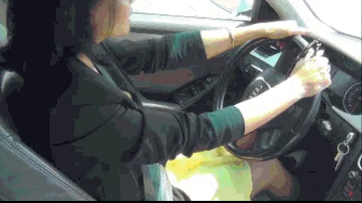 Revving and cranking video in yellow dress a