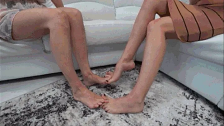 Interlocking our toes 2D a