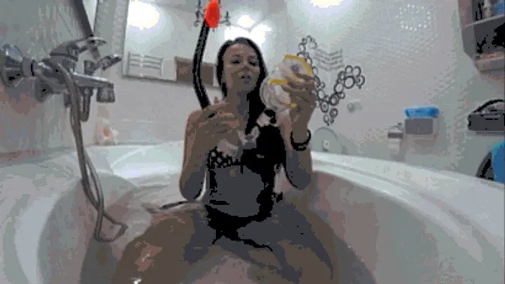 Crazy LorY diver masturbates with a snorkel underwater in the bathroom a