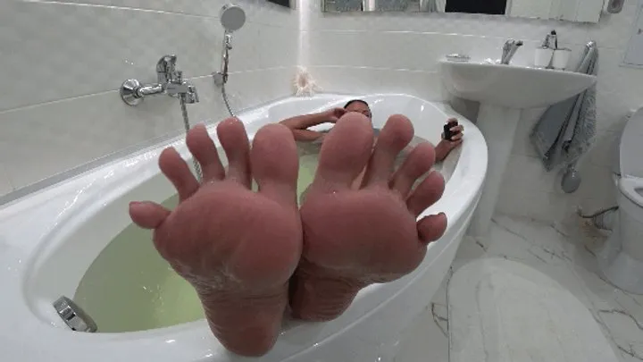 Spread toes c