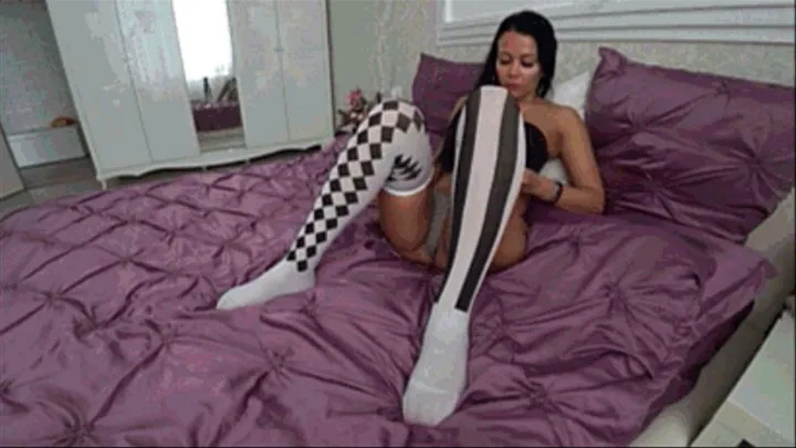 Stockings and panties with black and white print Ac