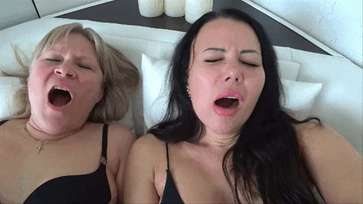 Yawning with Victoria b