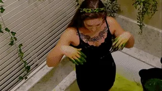 Poison Ivy&#039;s Spa Night (second angle)