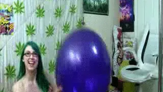 Humping A Giant Purple Balloon Till I Squirt THREE Times!