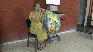 Maia Blows a Mexican 14" Agate Balloon to Bursting