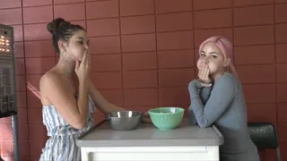 Kendra and Sushii Test Their Cheek Capacity With Grapes