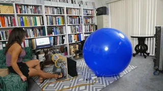 Chichi Blows and Pumps a 36" balloon