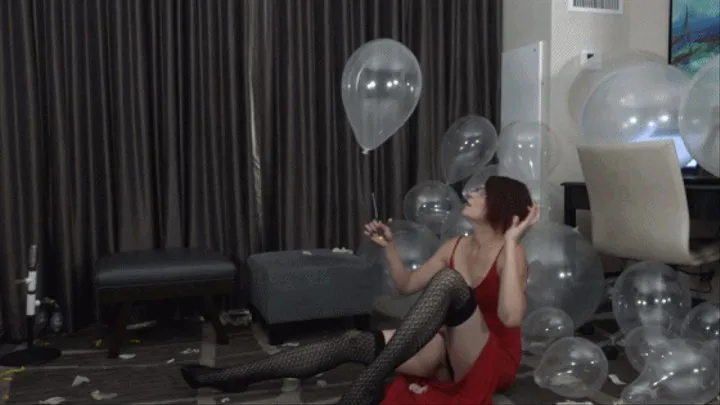 Amo Clears her Office of Unauthorized Balloons