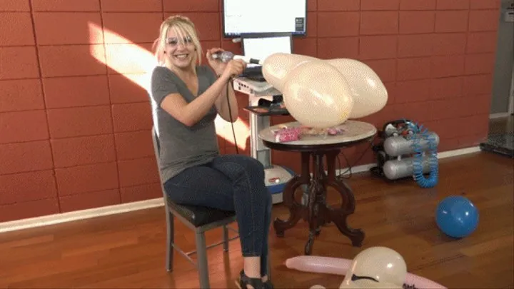 Abby Marie Measures Bachelorette Party Balloons