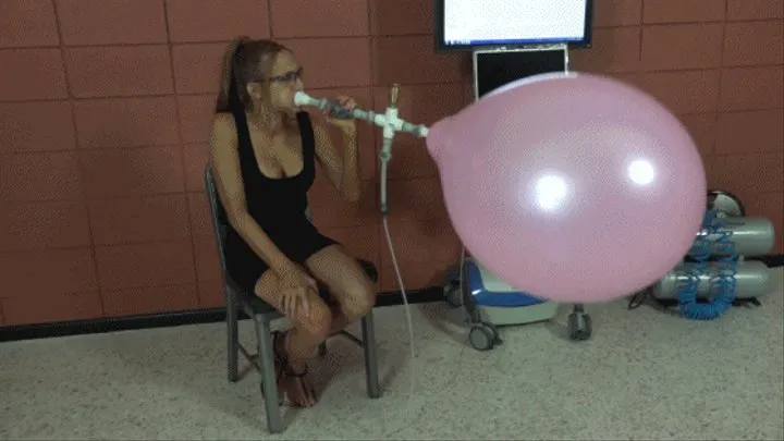 Tylee Blows a 16" Fantasia Balloon to Bursting