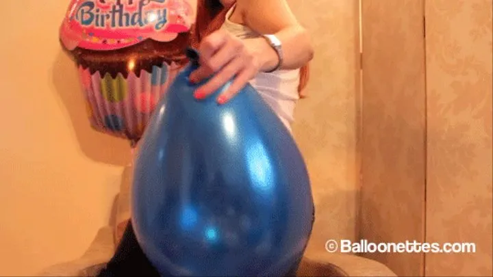 Balloon Blue Jeans