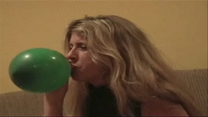 MILF Blair Sanders balloons PORTABLE