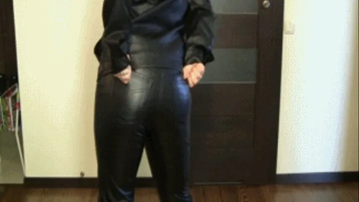 Oral sex for you in black leather ORDER.