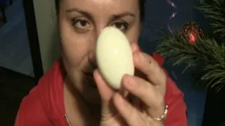 To swallow eggs