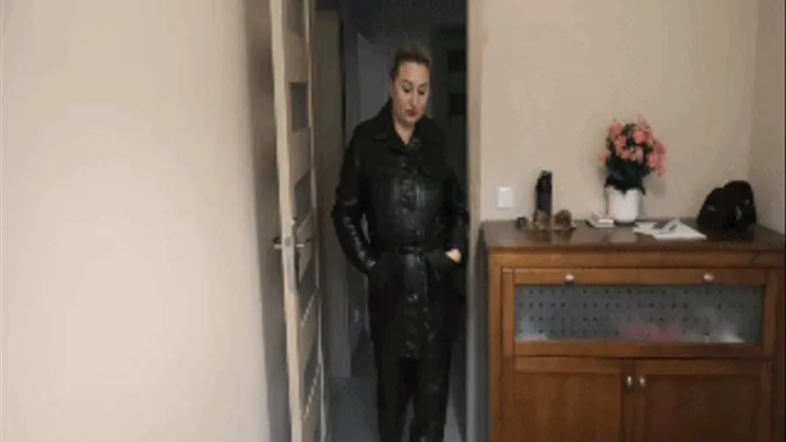 Woman in leather ORDER d