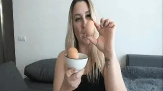 Big or small egg?