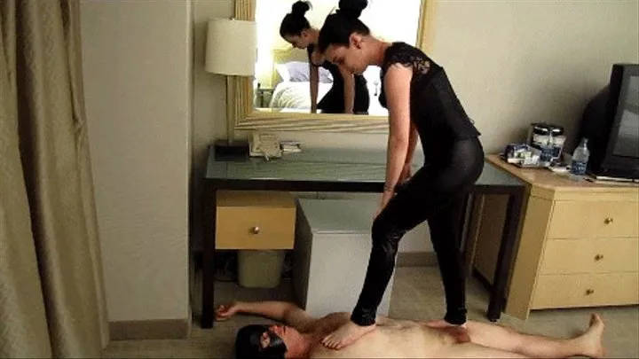 Miss Sybil Tramples & Crushes The Whore Slave - WMV