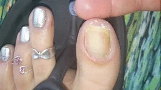 MIDDAY TOEJAM UNDER TOENAIL HUNT!! by Goddess Bianca