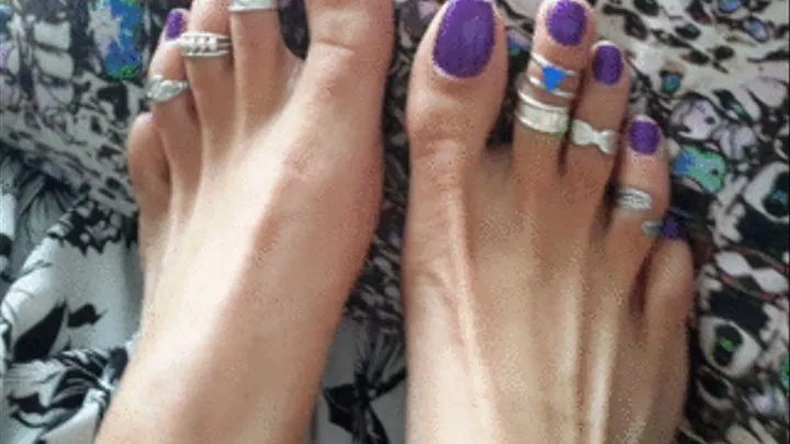 GODDESS BIANCA'S PURRRFECT PURPLE PEDICURE