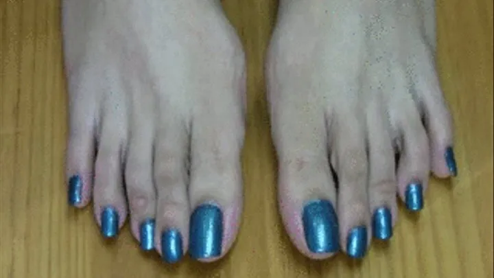 Teal Marble Toes Top