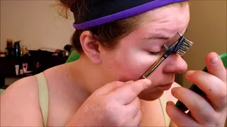 BareFaced BBW Plucks Eyebrows