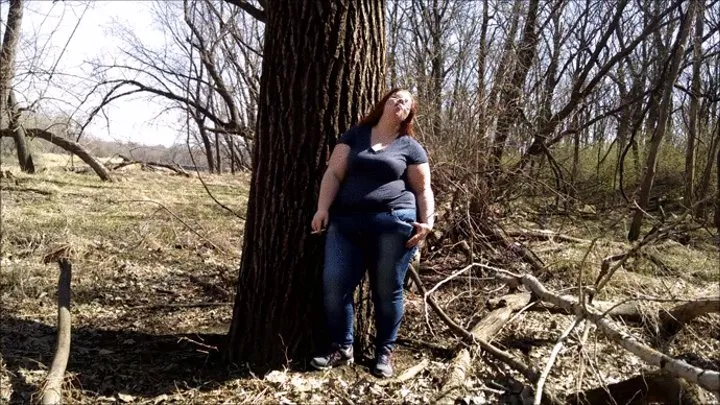 BBW Smokes in Forest