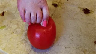 Laura crushes Tomato!