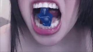 Gummy Candy Mouth Crush