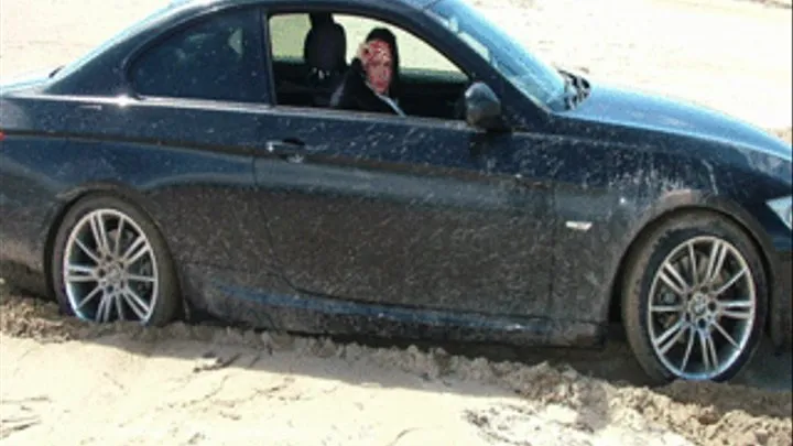 Clare BMW stuck on the beach