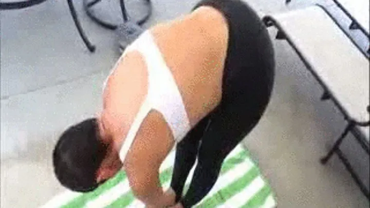 Yoga Time, Yoga Juicy Ass