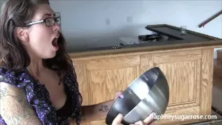 Aluminum Shiny Bowl Sneezes