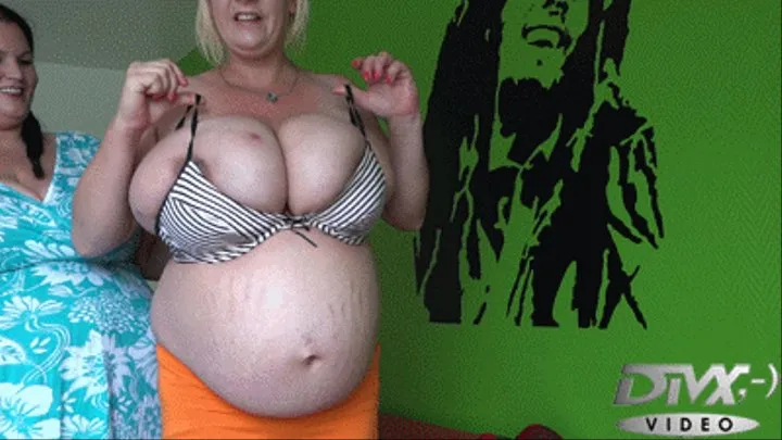 Emilia Boshe - 40M tits vs her 20yrs old bras!