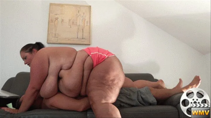 Human Couch for 615 + LBS SSBBW!