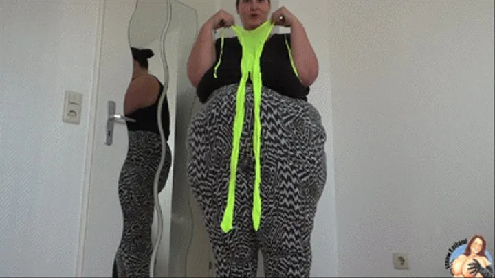 Comparison - Fatty in Skinny Netsuit
