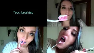 Toothbrushing & Spitting (3D Version)