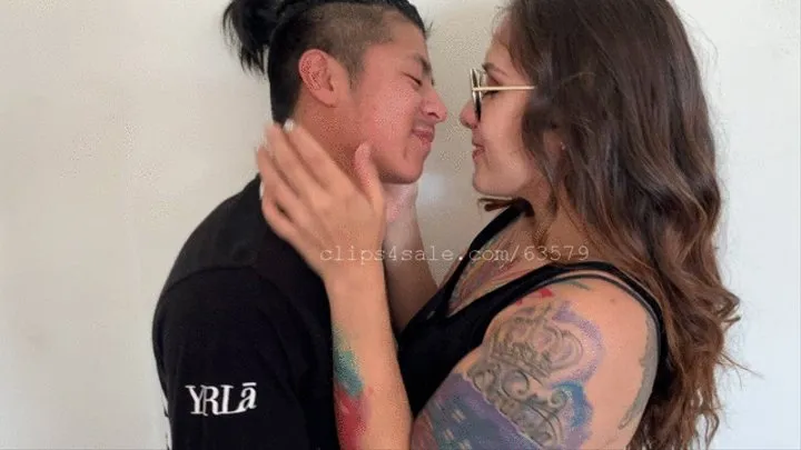 Dario and Julia Kissing Monday