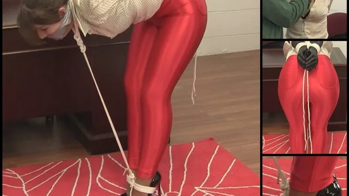 Elizabeth Andrews : Disco Jeans, Bent Over, Ass on Display