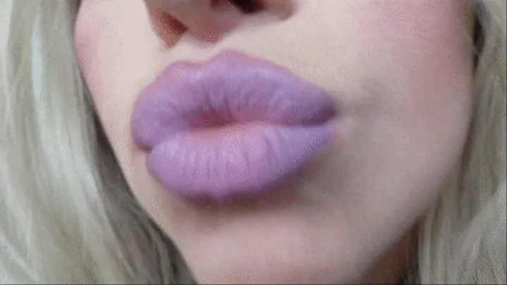 Purple Pouty Lips Smell