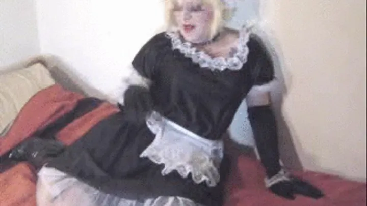 Anal Dildo Sissy Maid