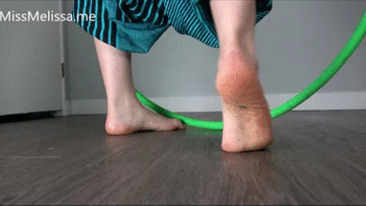 Barefoot Hooping