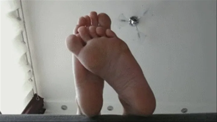 Smell my feet (soles)